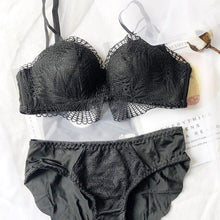 Load image into Gallery viewer, New Fashion Green Brassiere Deep V Push Up Bra Brief Set A B Cup Women Bras Lingerie Set Lace Sexy Underwear Black